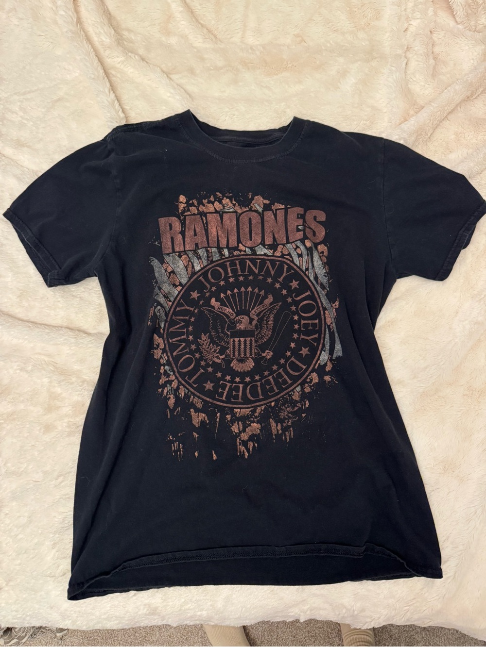 Ramones Black Vintage Graphic Tee - Short Sleeve Band Shirt